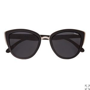 Quay Cateye Sungalsses
